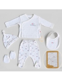 BABY GIRL 0-3 MONTHS LOVE MY FAMILY 5 PIECE SET IN BOX 4156