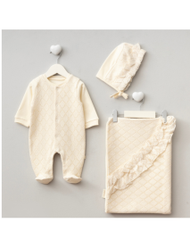 PUGI GIRL 0-3 MONTHS HAT OVERALLS 80*80 CM BLANKET SET