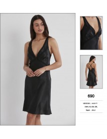 Pierre Cardin Black Short Nightgown 690