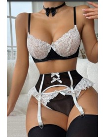 For Dreams Maid Fantasy Garter Set 8452