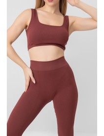 002-000144 DoReMi Seamless Ribbed Sports Bra Burgundy